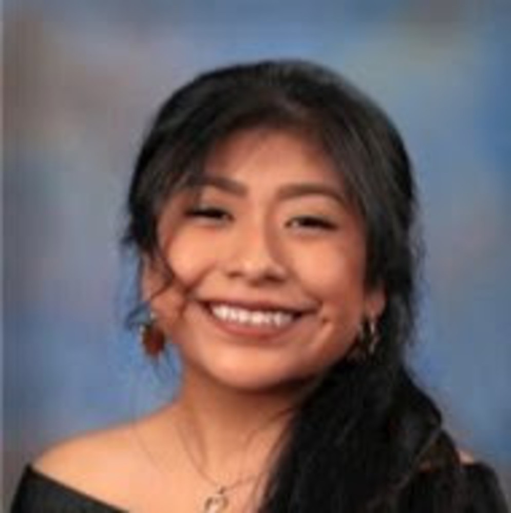 Meet your Posher, Pascuala